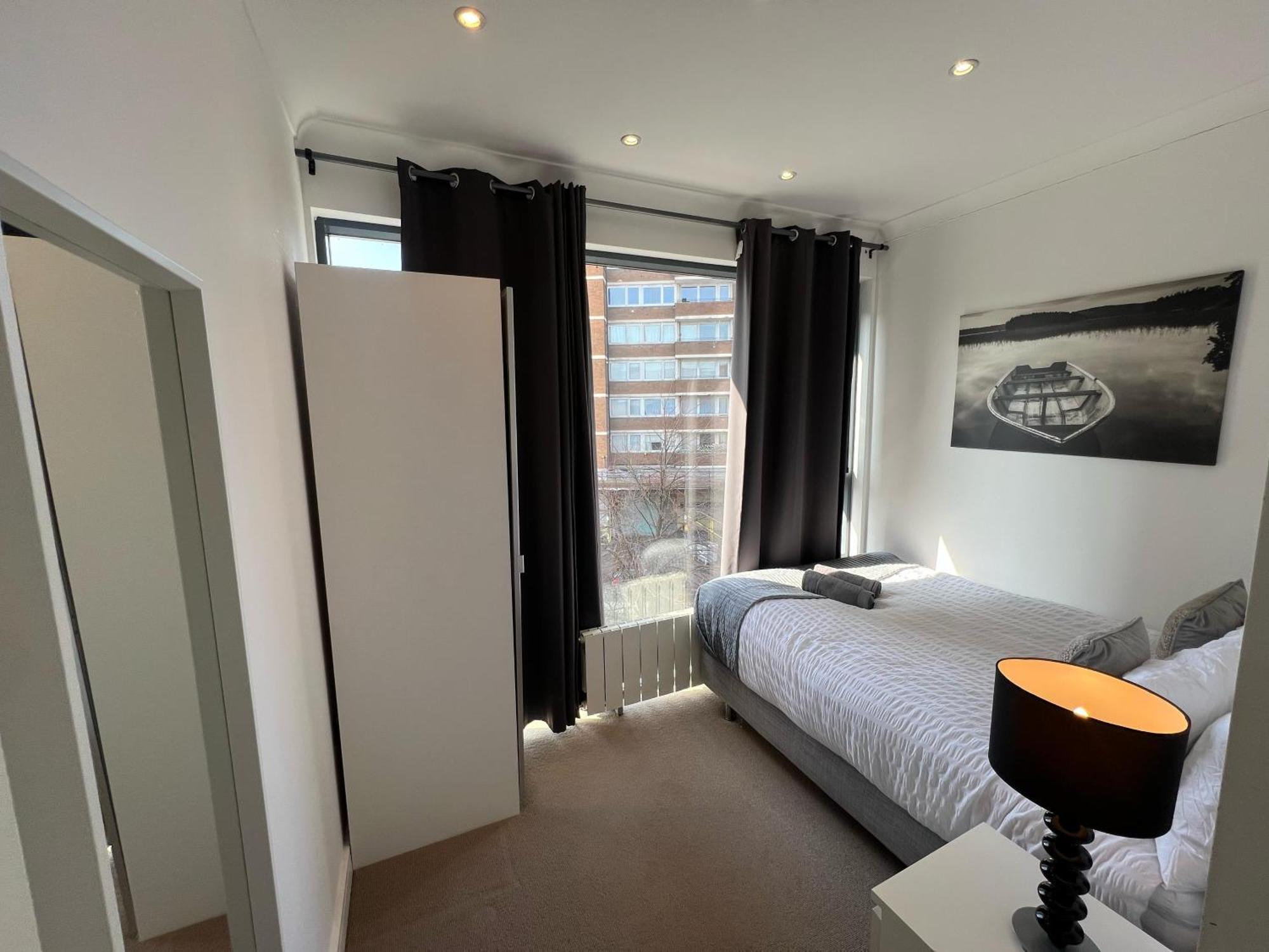 Sleek 3-bedroom Flat With Lift & Wi-fi In Southwark, Borough Near The Shard Appartamento *